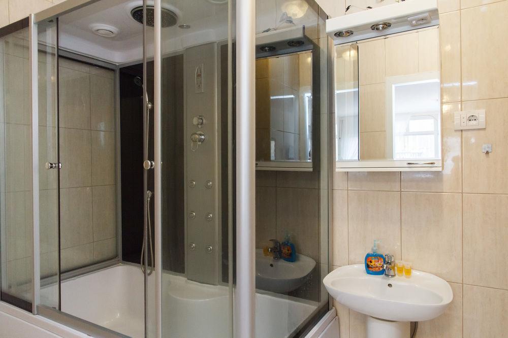 Downtown Apart Hotel Bane Белград Екстериор снимка