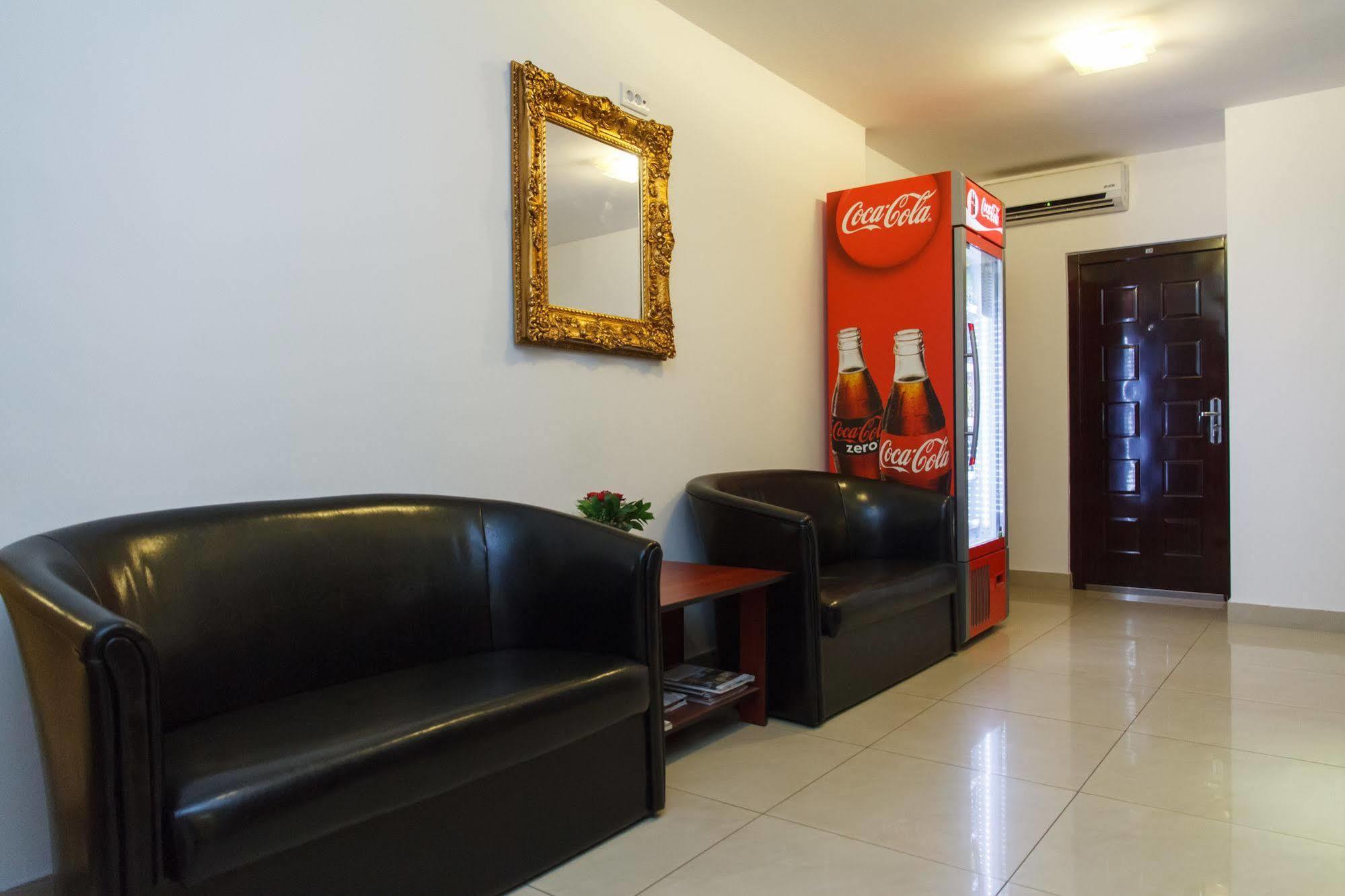 Downtown Apart Hotel Bane Белград Екстериор снимка