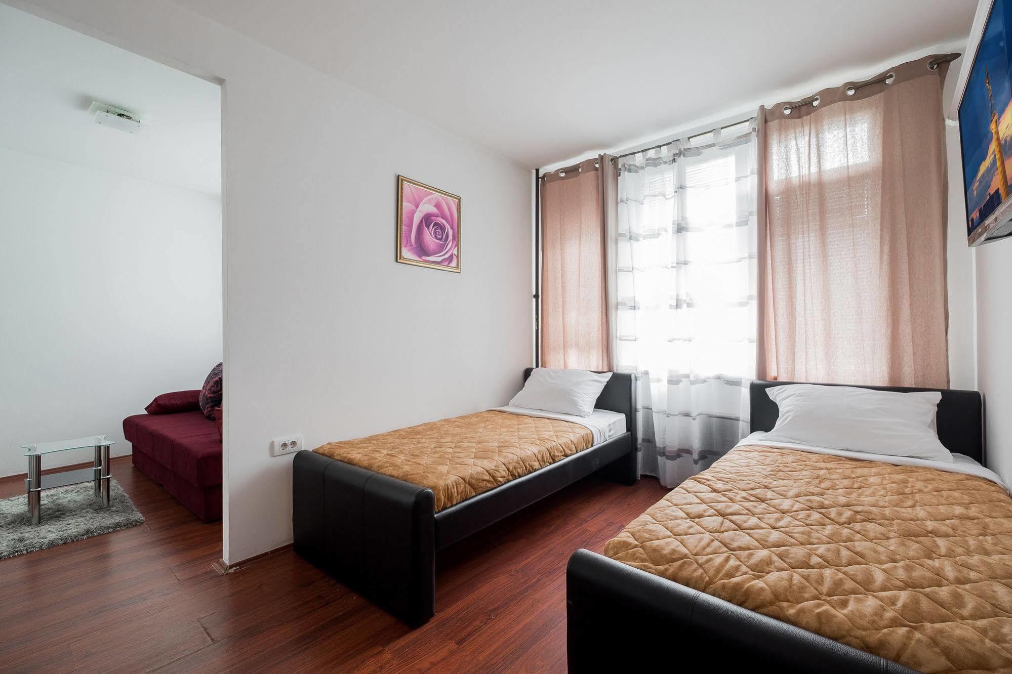 Downtown Apart Hotel Bane Белград Екстериор снимка